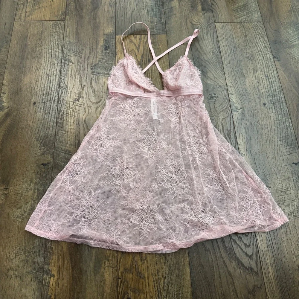 Auden Intimate Pink Floral Lace Babydoll Chemise Lingerie Small Sheer Cross Back